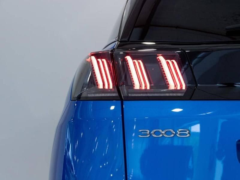 Usado Peugeot 3008 GT 130 CV (95 kW) 2021 Azul SUV