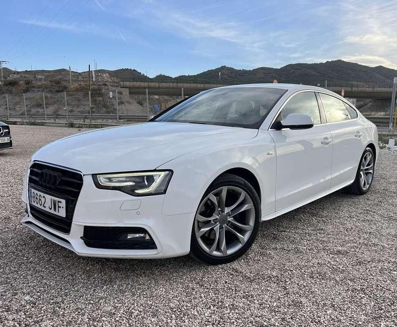 Blanco Usado 2015 Audi A5 Sportback Utilitario | 13.500 € (Precio justo) - Imagen 1/4