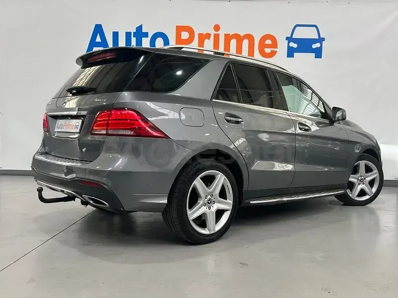 Usado Mercedes GLE350 258 CV (189 kW) 2017 Azul SUV