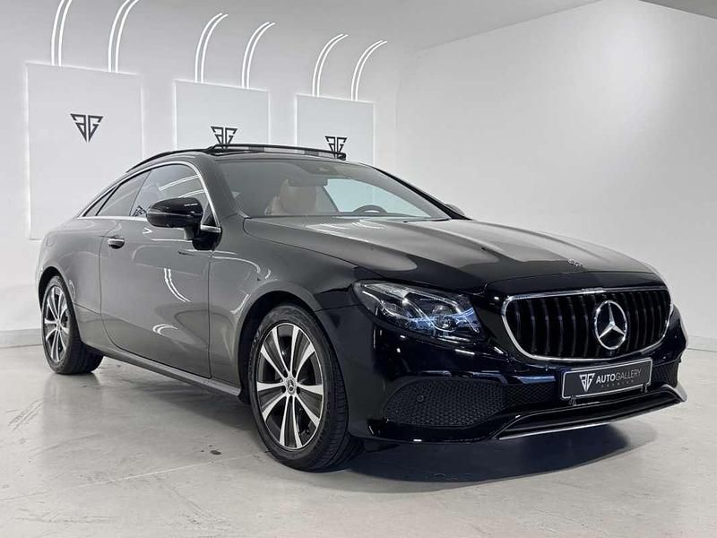 Usado Mercedes E350 299 CV (219 kW) 2019 Negro Coupe