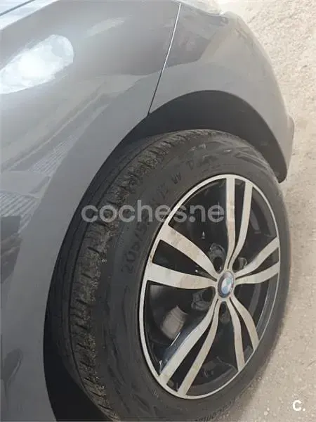 Usado BMW 220 Active Tourer 190 CV (139 kW) 2015 Negro Monovolumen