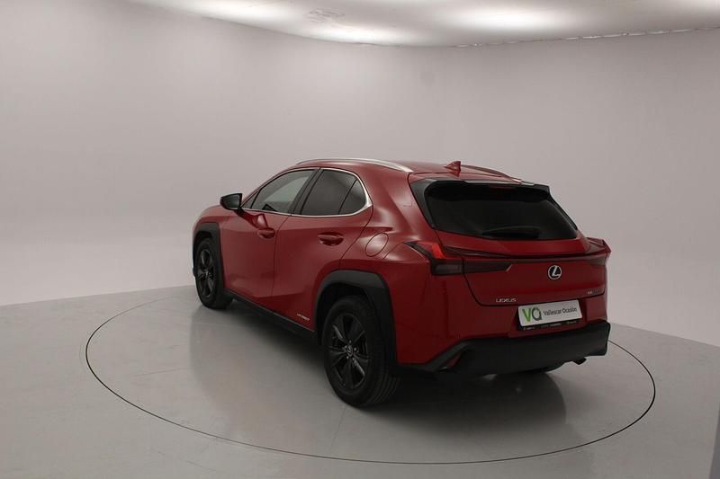 Usado Lexus UX 250h Business Edition 184 CV (135 kW) 2019 Rojo SUV