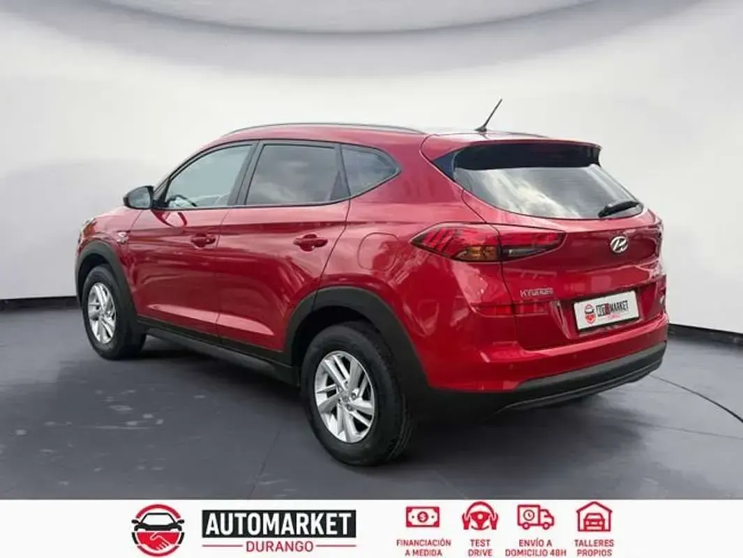 Usado Hyundai Tucson 131 CV (96 kW) 2019 Rojo SUV