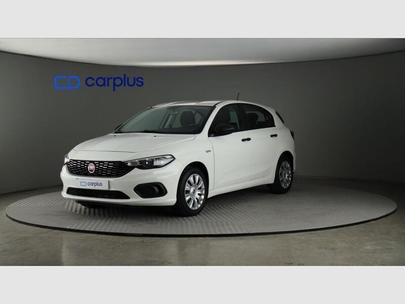 Blanco gelato (pastel) Usado 2018 Fiat Tipo Easy Utilitario | 13.990 € (Caro) - Imagen 1/4