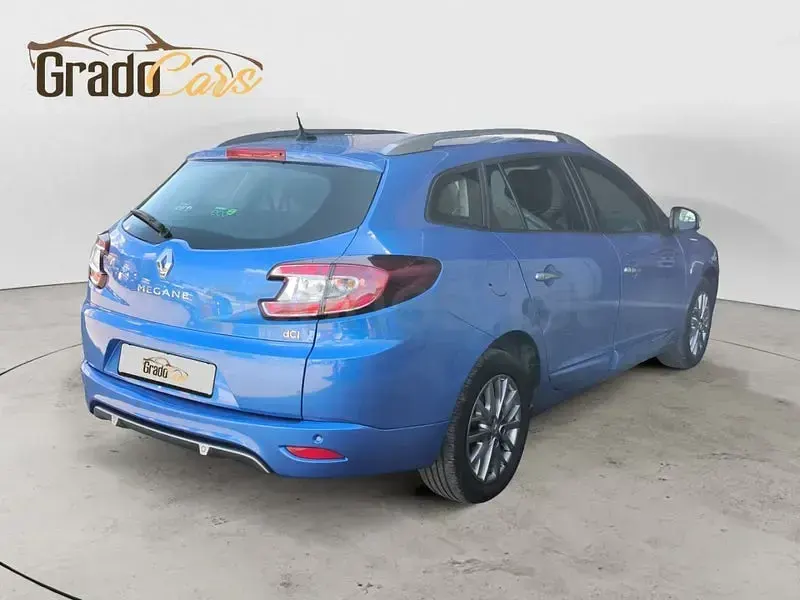 Usado Renault Mégane GrandTour GT 110 CV (80 kW) 2014 Azul Familiar