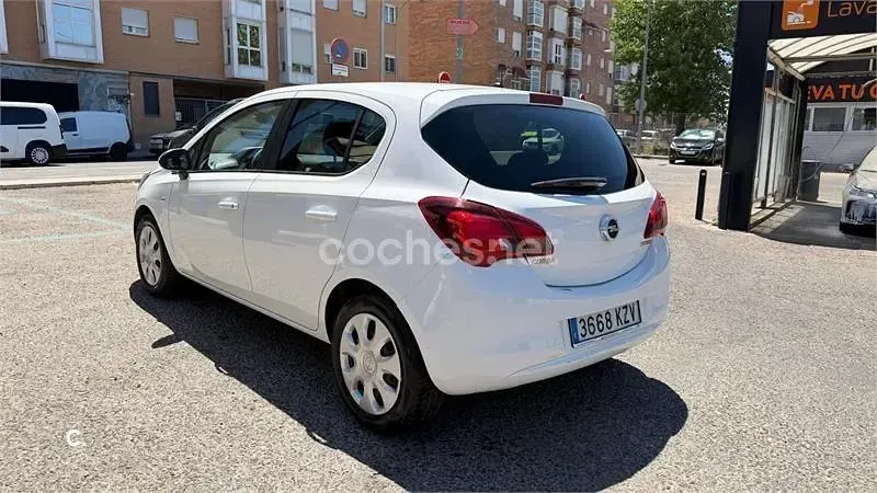 Usado Opel Corsa Design Edition 90 CV (66 kW) 2019 Blanco Utilitario