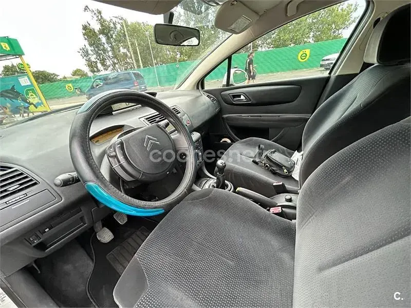 Usado Citroën C4 92 CV (67 kW) 2008 Blanco Berlina