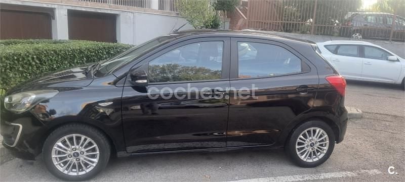Negro Usado 2019 Ford Ka Plus Utilitario | 8500 € (Buen precio) - Imagen 1/4