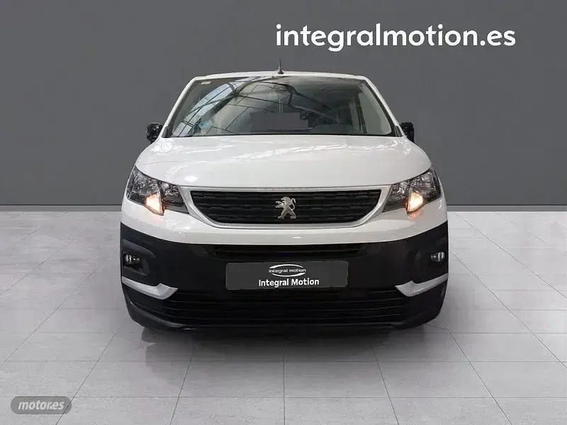 Usado Peugeot Rifter 102 CV (75 kW) 2022 Blanco Monovolumen