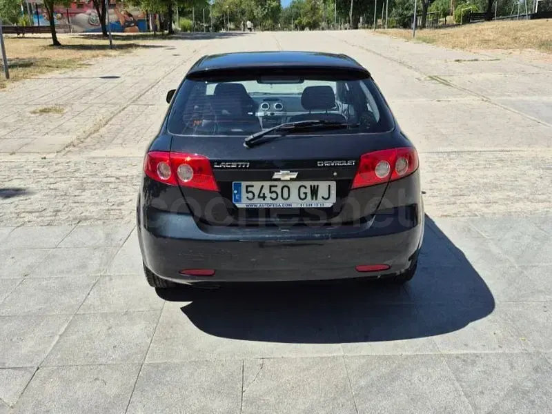 Usado Chevrolet Lacetti SX 109 CV (80 kW) 2010 Negro Utilitario