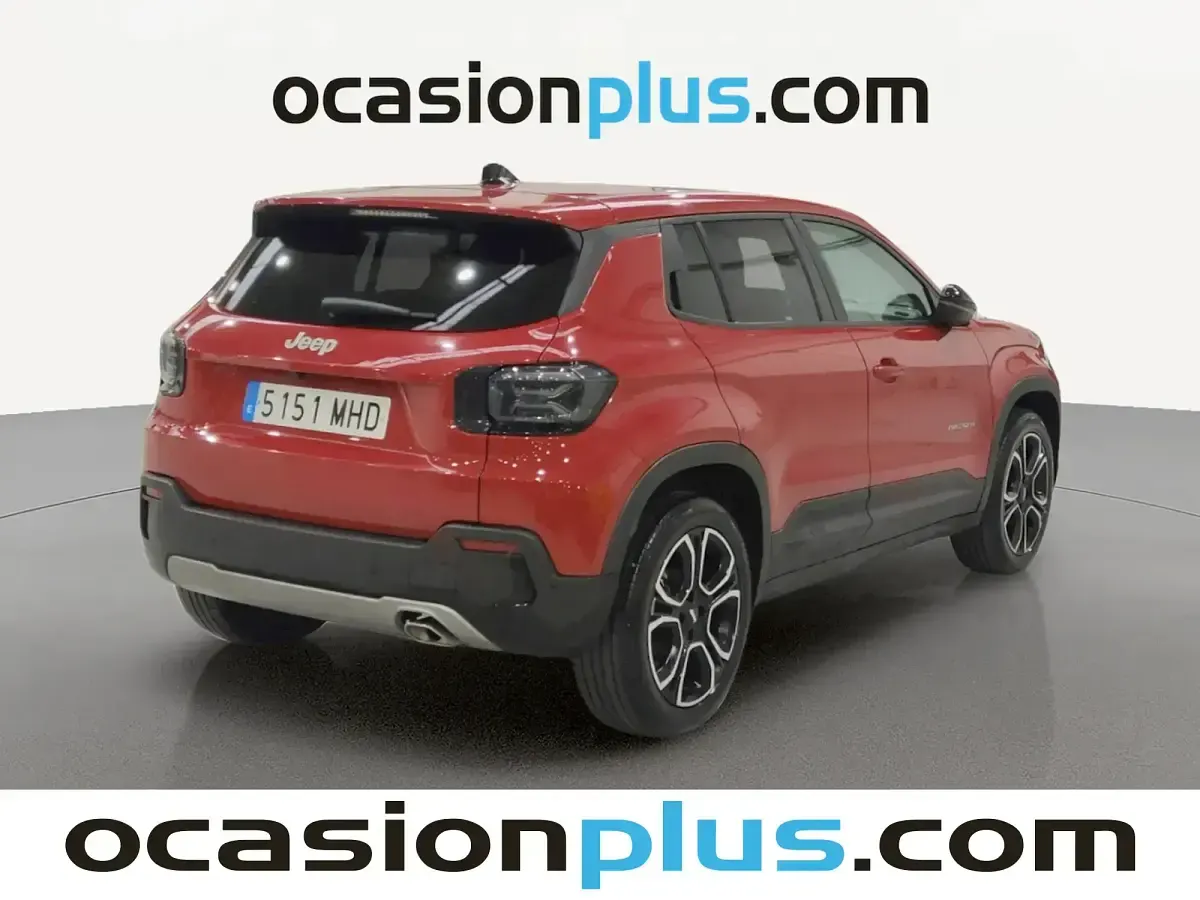 Usado Jeep Avenger Summit 100 CV (73 kW) 2023 Rojo SUV