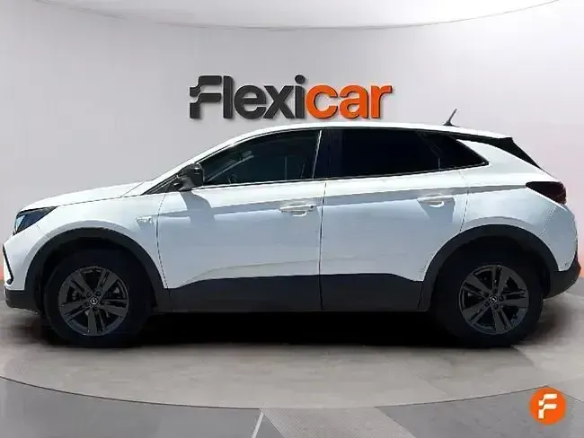 Usado Opel Grandland X Ultimate 130 CV (95 kW) 2022 Blanco SUV