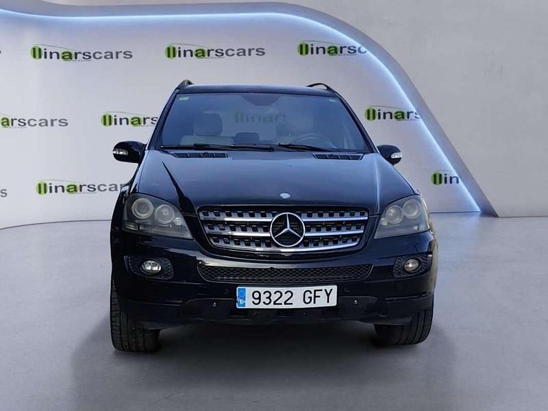 Usado Mercedes ML280 Edition 1 190 CV (139 kW) 2008 Negro SUV