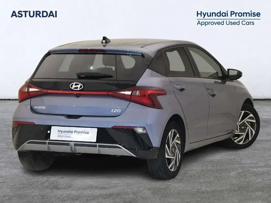 Usado Hyundai i20 101 CV (74 kW) 2025 Azul Utilitario
