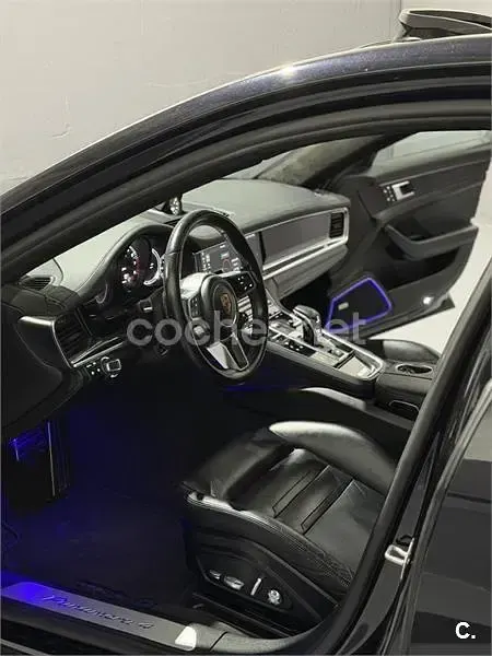 Usado Porsche Panamera 4 462 CV (339 kW) 2018 Negro Utilitario