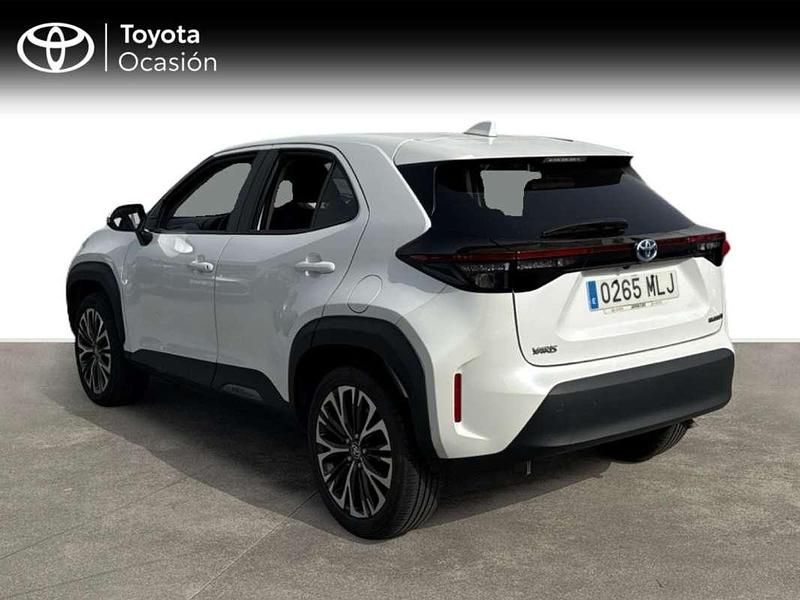 Usado Toyota Yaris Cross Style 116 CV (85 kW) 2023 Blanco SUV
