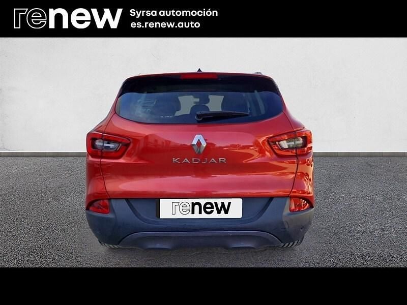 Usado Renault Kadjar Intens 130 CV (95 kW) 2017 Rojo SUV