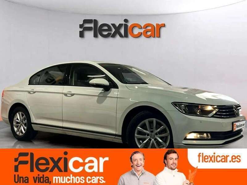 Amarillo Usado 2018 VW Passat Advance Berlina | 13.490 € - Imagen 1/4