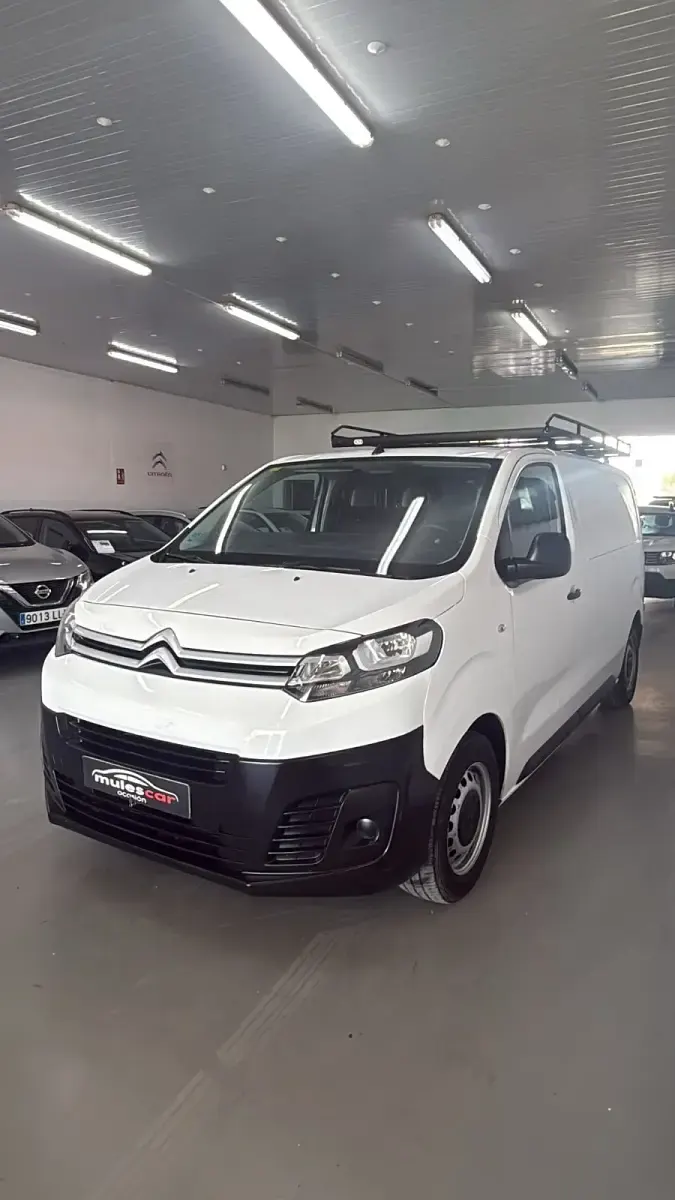 Usado Citroën Jumpy 100 CV (73 kW) 2020 Blanco Monovolumen