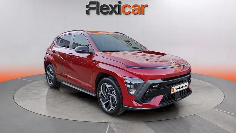 Usado Hyundai Kona N Line 120 CV (88 kW) 2023 Rojo SUV