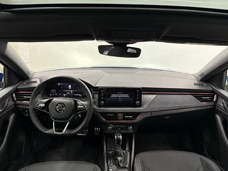 Usado Skoda Scala 115 CV (84 kW) 2025 Azul Utilitario