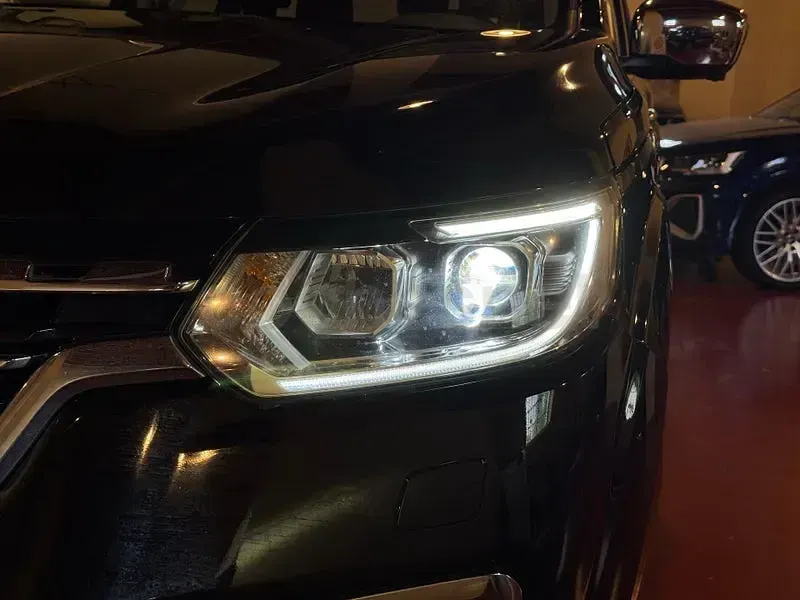 Usado Nissan Navara Tekna 190 CV (139 kW) 2018 Negro Pickup/Camioneta