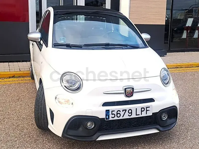 Usado Abarth 595C Turismo 165 CV (121 kW) 2021 Blanco Descapotable