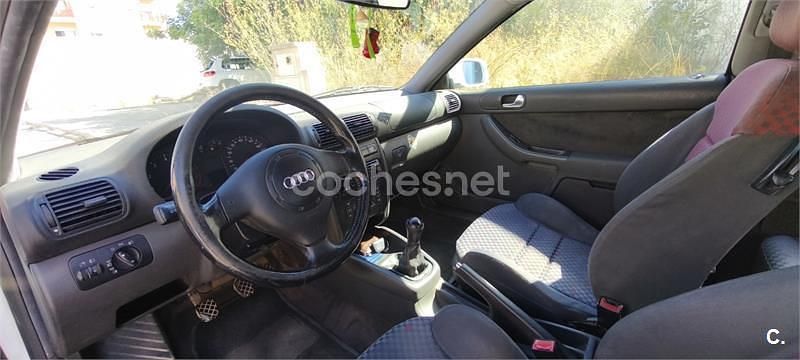 Usado Audi A3 Attraction 150 CV (110 kW) 2000 Blanco Berlina