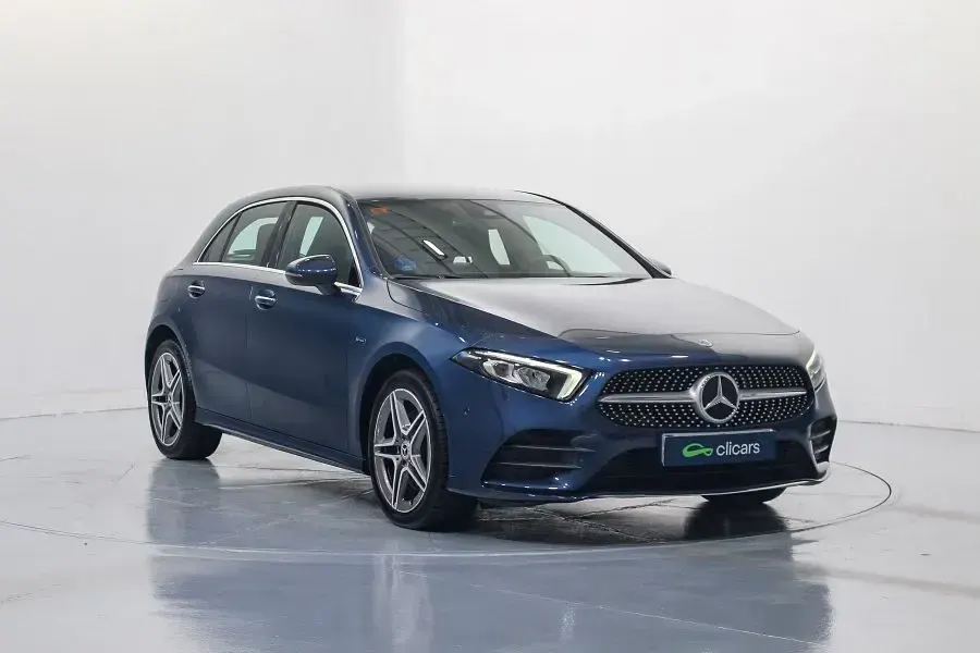 Usado Mercedes A250 218 CV (160 kW) 2020 Azul Berlina