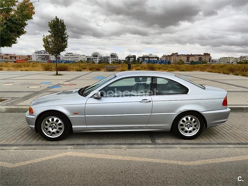 Gris / plata Usado 2000 BMW 318 Coupe | 7000 € (Precio justo) - Imagen 1/4