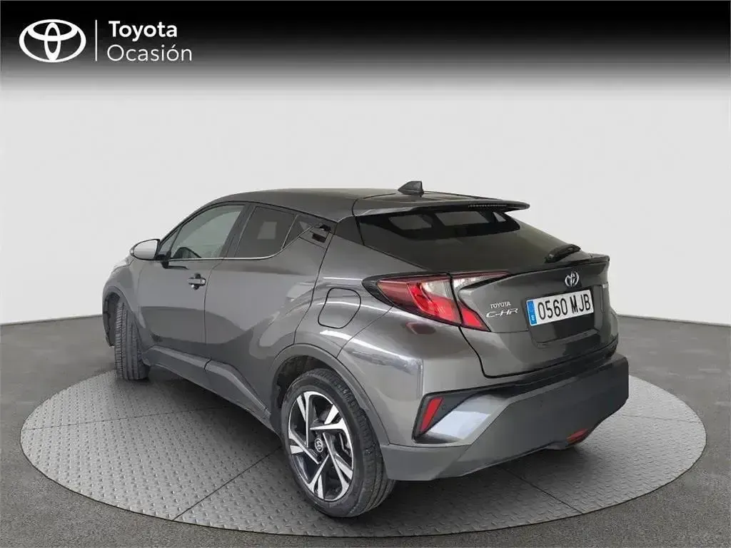 Usado Toyota C-HR Advance 122 CV (89 kW) 2023 Gris SUV
