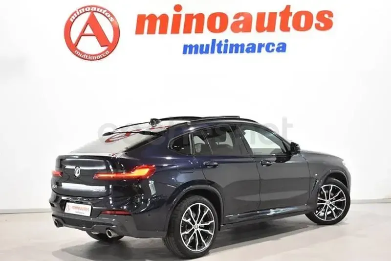 Käytetty BMW X4 M Sport 190 HP (139 kW) 2019 Musta Katumaasturi