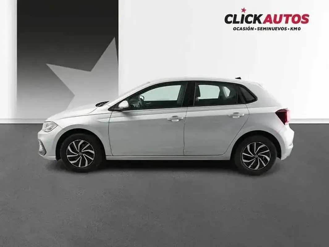 Usado VW Polo Life 95 CV (69 kW) 2024 Plateado Utilitario