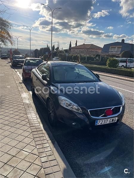 Usado Volvo C70 Momentum 150 CV (110 kW) 2011 Negro Descapotable
