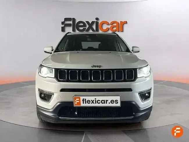 Usado Jeep Compass Limited 140 CV (102 kW) 2019 Blanco SUV
