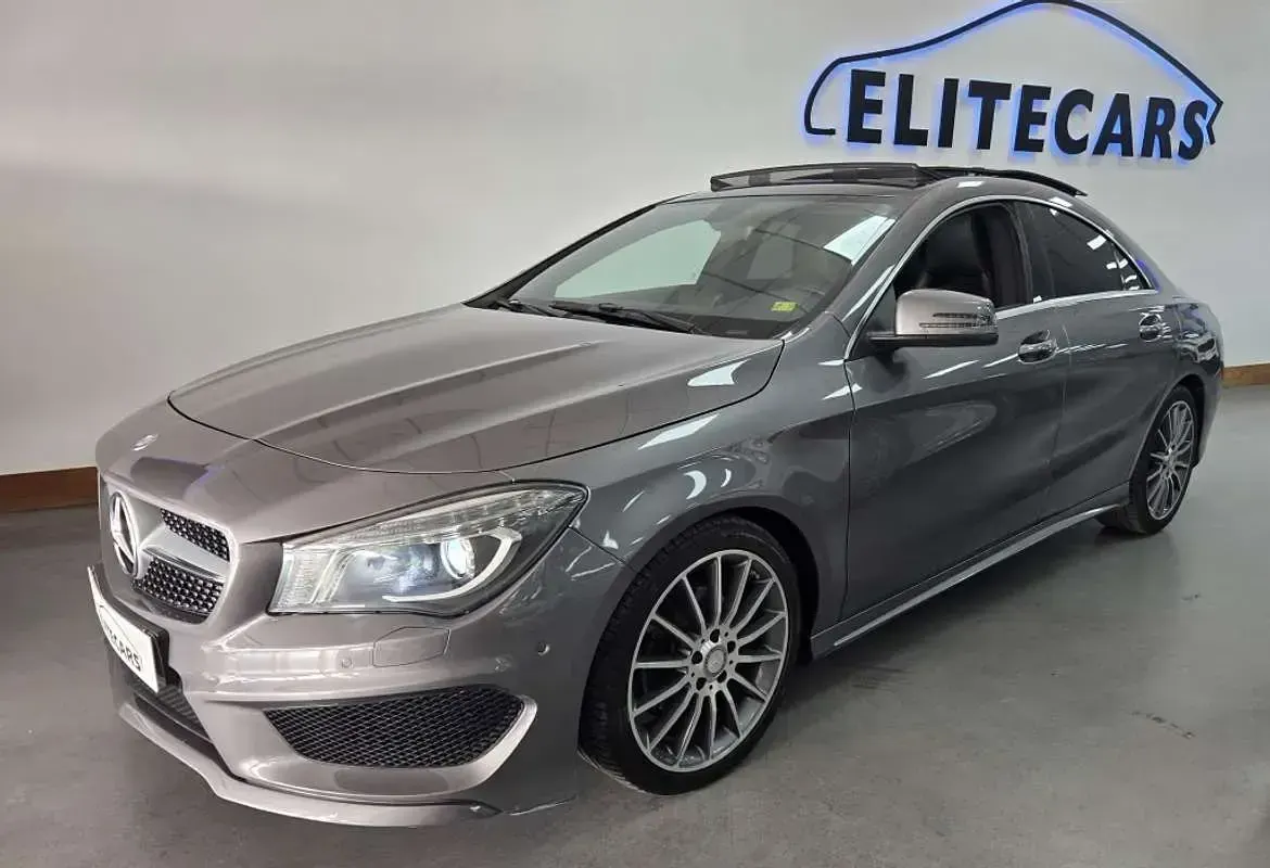Usado Mercedes CLA200 AMG line 136 CV (100 kW) 2015 Gris Coupe