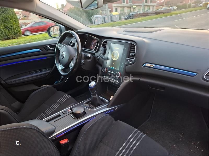 Azul Usado 2019 Renault Mégane GT Line GT-Line Berlina | 15.700 € (Buen precio) - Imagen 1/4