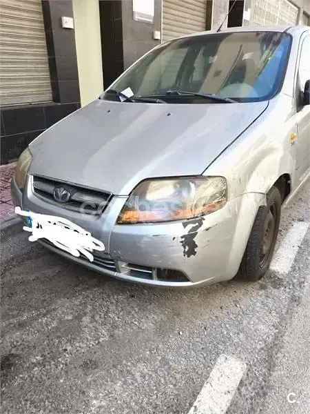 Usado Chevrolet Kalos SE 83 CV (61 kW) 2004 Beige Berlina