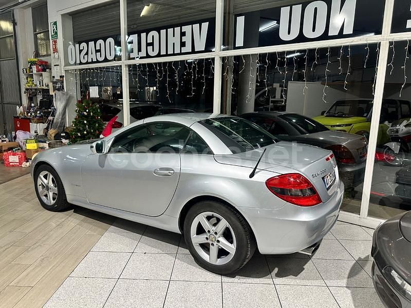 Usado Mercedes SLK200 184 CV (135 kW) 2009 Gris / plata Descapotable