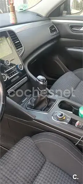 Usado Renault Talisman Intens 130 CV (95 kW) 2018 Negro Berlina