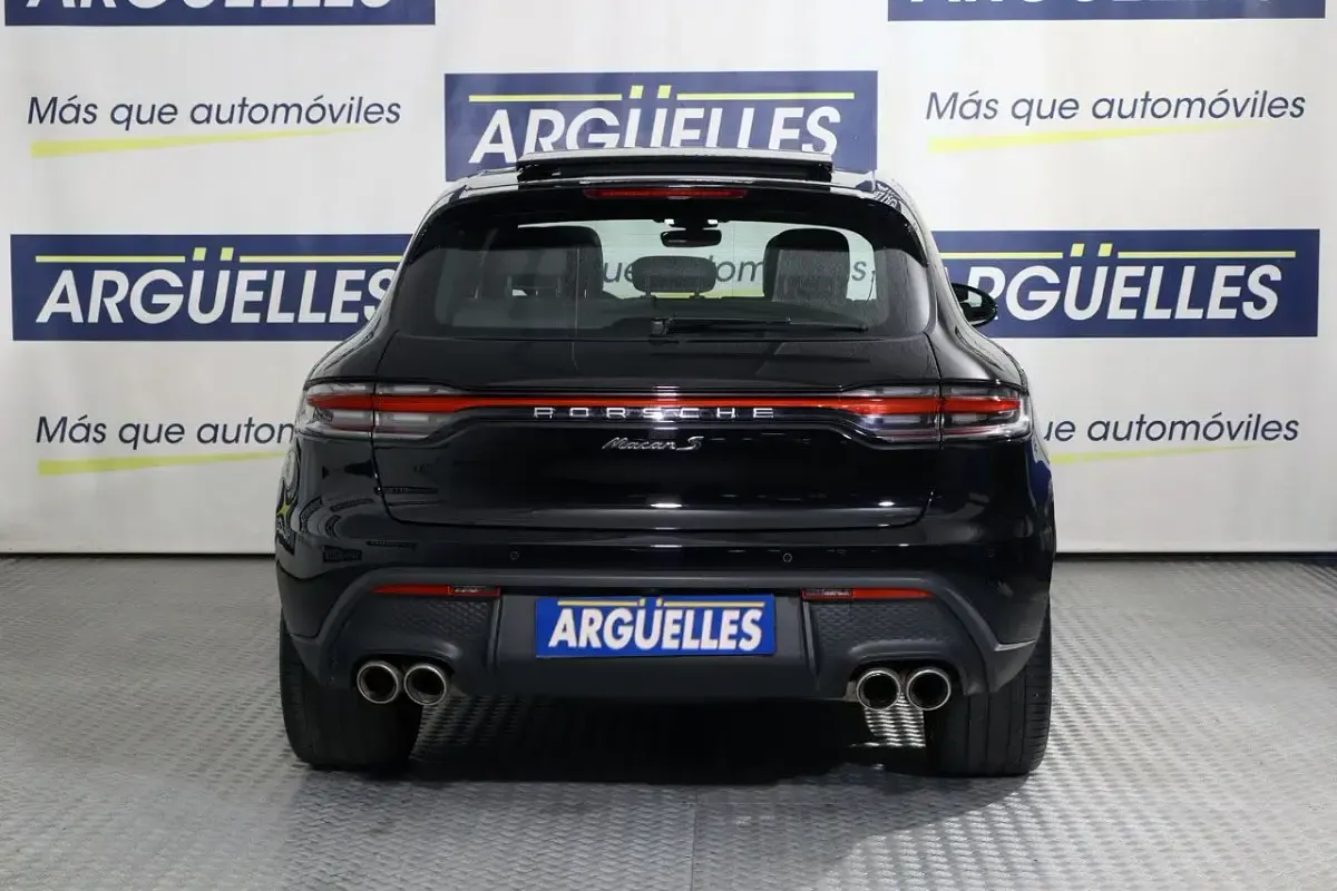 Usado Porsche Macan S 381 CV (280 kW) 2022 Negro metalizado SUV