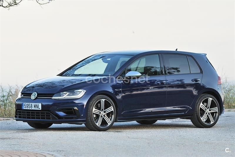 Usado VW Golf VII R 310 CV (228 kW) 2017 Azul Berlina