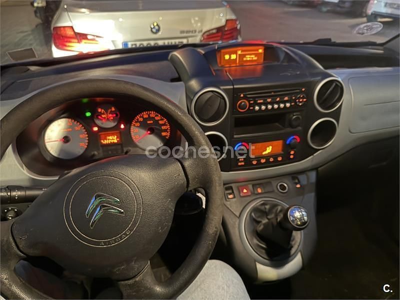 Usado Citroën Berlingo 90 CV (66 kW) 2013 Azul Monovolumen