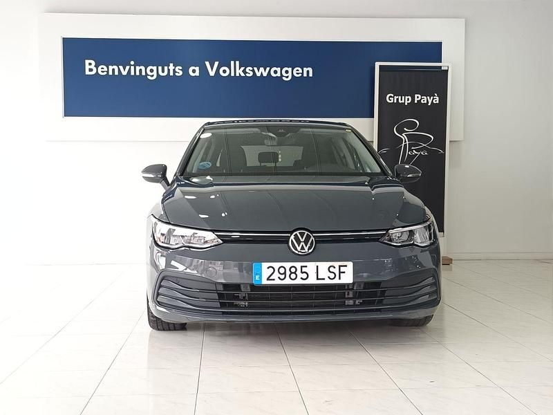 Gris Usado 2021 VW Golf VIII Life Berlina | 23.650 € (Precio justo) - Imagen 1/4
