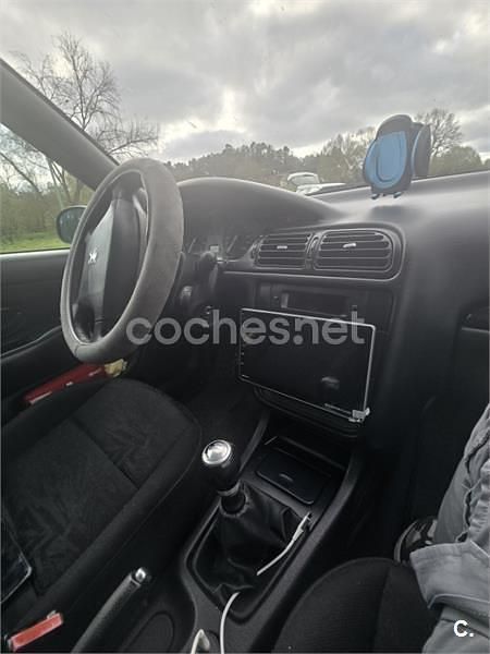 Usado Peugeot 406 118 CV (86 kW) 2002 Gris / plata Berlina