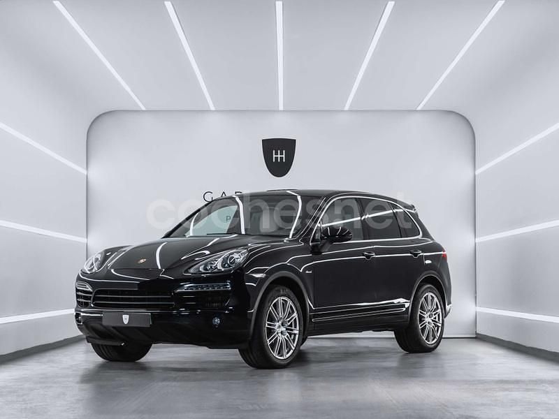 Negro Usado 2012 Porsche Cayenne SUV | 27.999 € (Precio justo) - Imagen 1/4