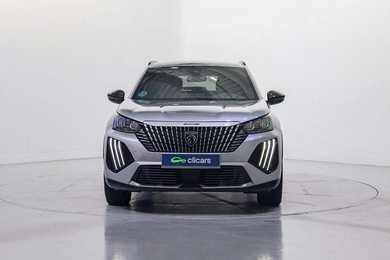 Usado Peugeot 2008 Allure 131 CV (96 kW) 2024 Plateado SUV