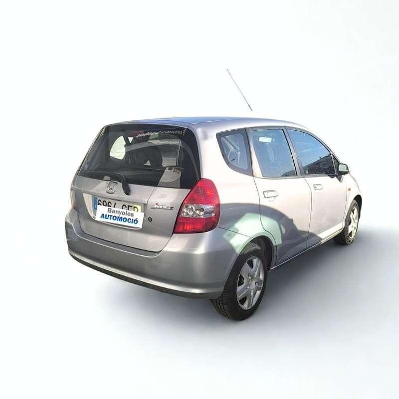 Usado Honda Jazz S 77 CV (56 kW) 2003 Gris Utilitario
