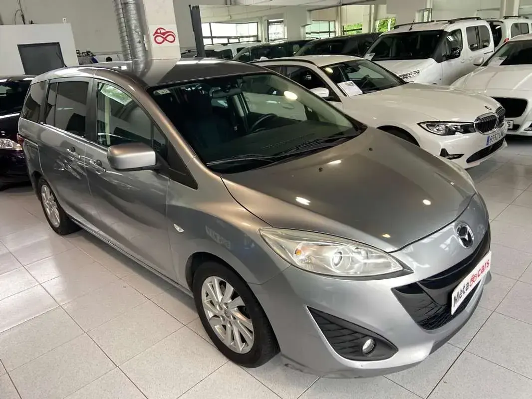 Usado Mazda 5 Style 116 CV (85 kW) 2011 Gris / plata Monovolumen