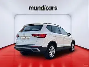 Usado Seat Ateca Style 110 CV (80 kW) 2022 Blanco SUV